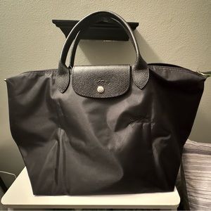 NWOT LONGCHAMP BLACK BAG